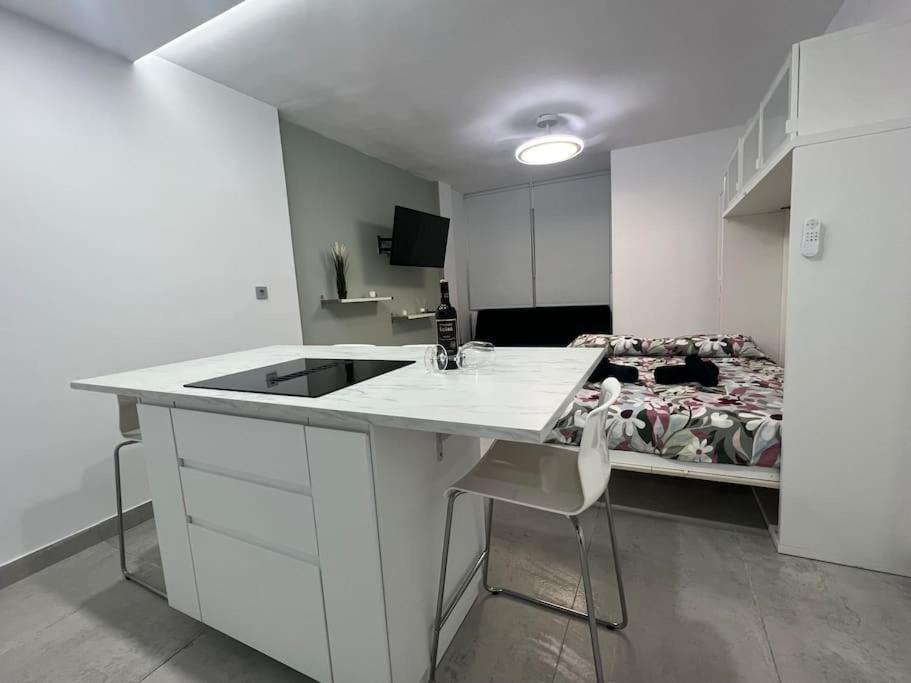 Apartment Puntilla Sea Side *